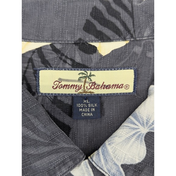 Mens XL Silk Tommy Bahama Shirt Hawaiian Tropical Button Down Cruise Vacation - Picture 4 of 6